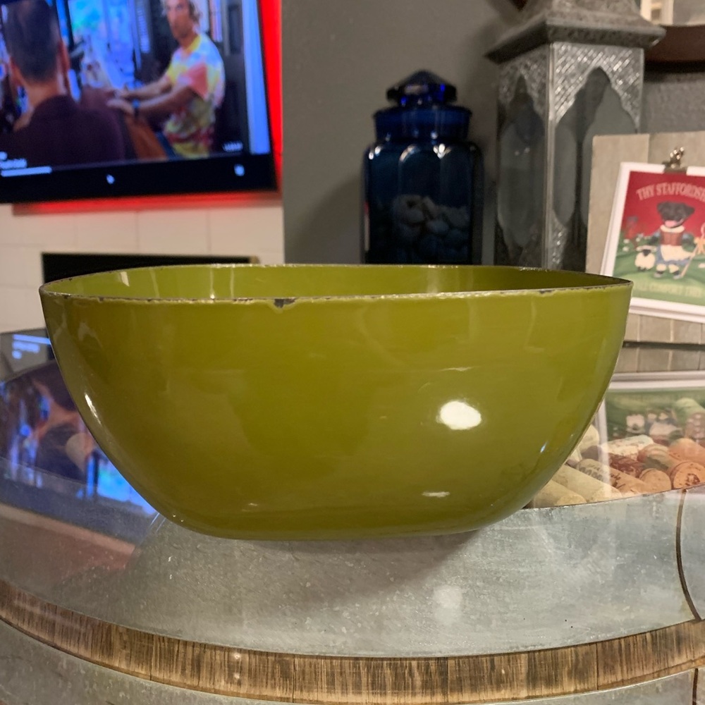 Catherine Holm square bowl Olive Green 8in